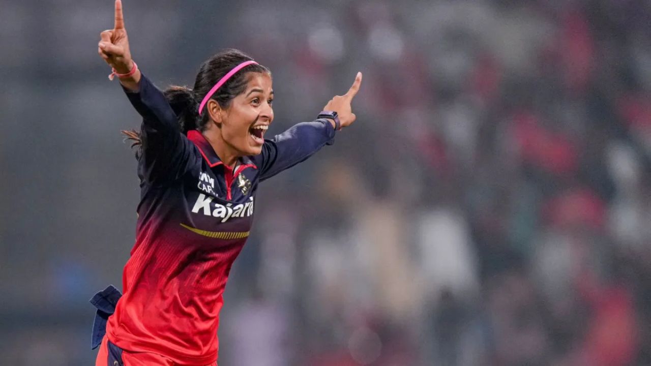 Shreyanka Patil WPL five wicket haul