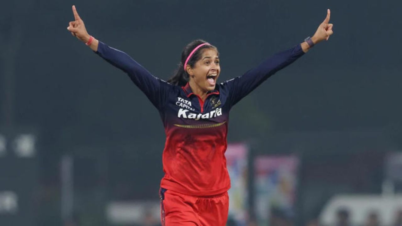 Shreyanka Patil WPL five wicket haul